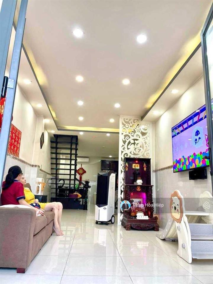 Gấp bán nhà bến phú lâm 54m2 3 tầng btct, 3 phòng ngủ, tiện kinh doanh đa ngành nghề