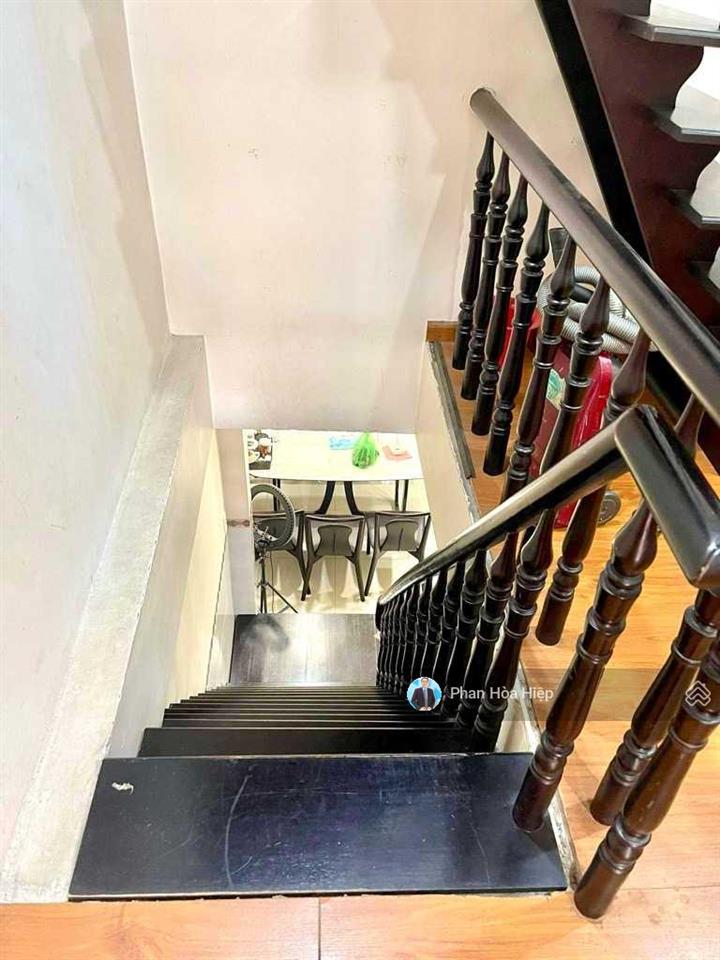 Gấp bán nhà bến phú lâm 54m2 3 tầng btct, 3 phòng ngủ, tiện kinh doanh đa ngành nghề