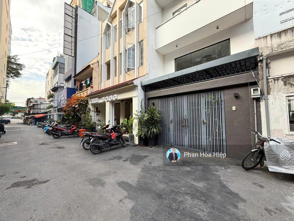 Đổi nhà mới cần bán nhà hxh tân hóa 48m2 3 tầng btct 3pn 3 wc, giáp ngay quận 11