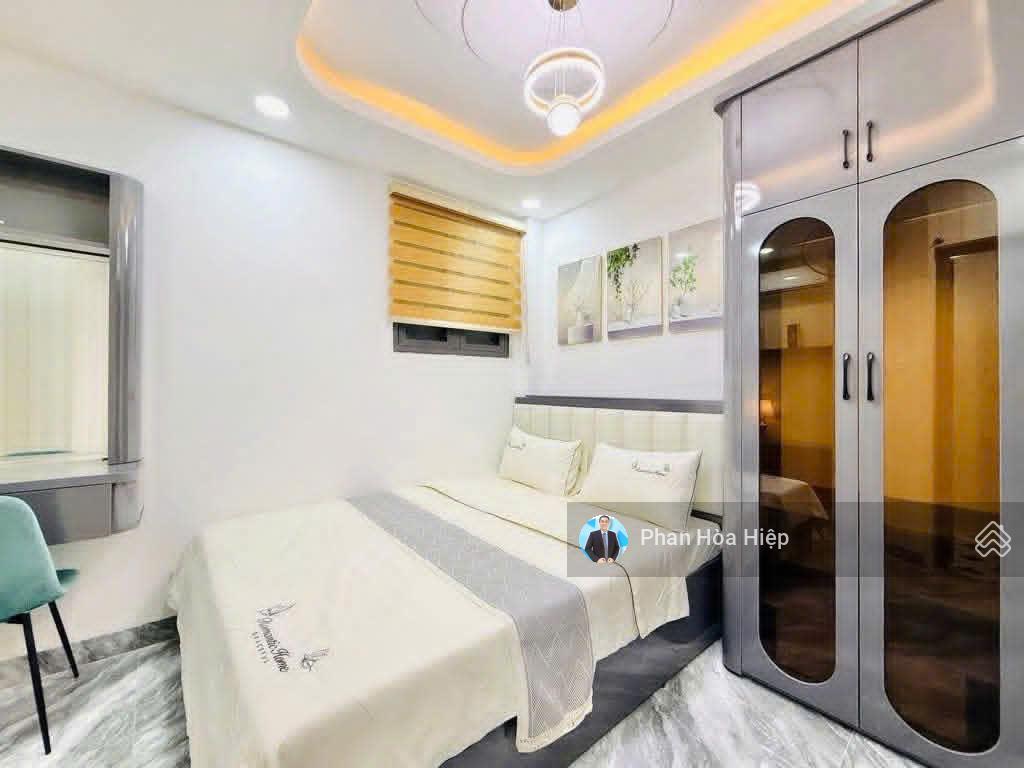 Ngộp bank bán gấp hxh bình tiên 60m2, 5 tầng btct, 4 pn 5wc, sân thượng thoáng mát, nhà mới