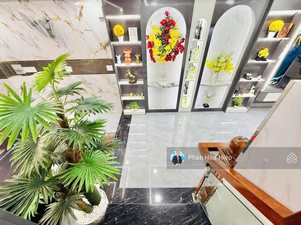 Ngộp bank bán gấp hxh bình tiên 60m2, 5 tầng btct, 4 pn 5wc, sân thượng thoáng mát, nhà mới