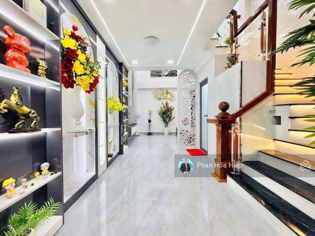 Ngộp bank bán gấp hxh bình tiên 60m2, 5 tầng btct, 4 pn 5wc, sân thượng thoáng mát, nhà mới
