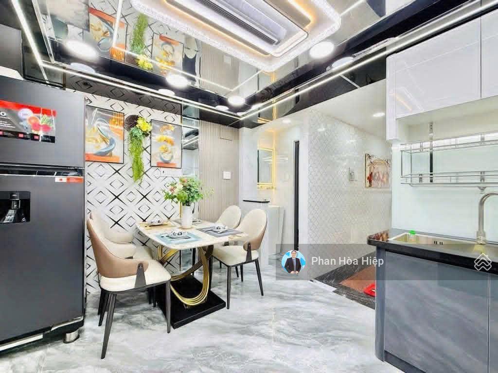 Ngộp bank bán gấp hxh bình tiên 60m2, 5 tầng btct, 4 pn 5wc, sân thượng thoáng mát, nhà mới