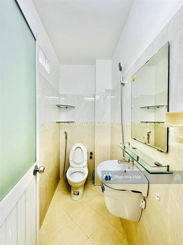 Chính chủ bán gấp nguyễn văn luông, 60m2, ngang 4.5m, 5 tầng btct, hẽm 6m thông, tiện kinh doanh