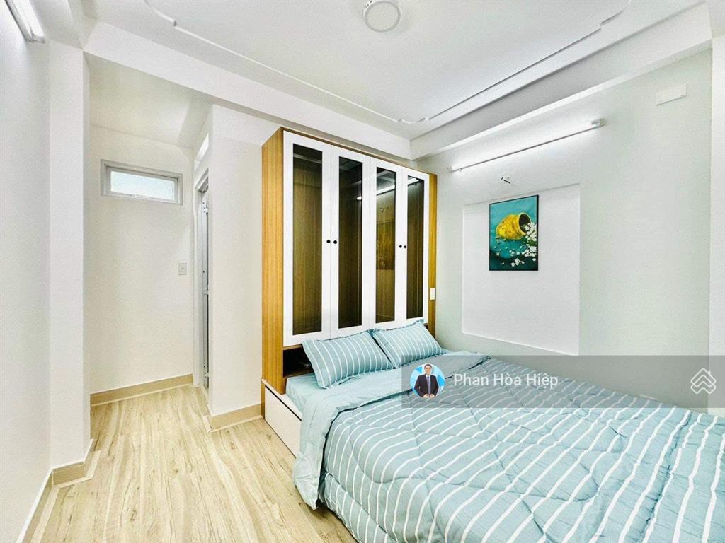 Chính chủ bán gấp nguyễn văn luông, 60m2, ngang 4.5m, 5 tầng btct, hẽm 6m thông, tiện kinh doanh