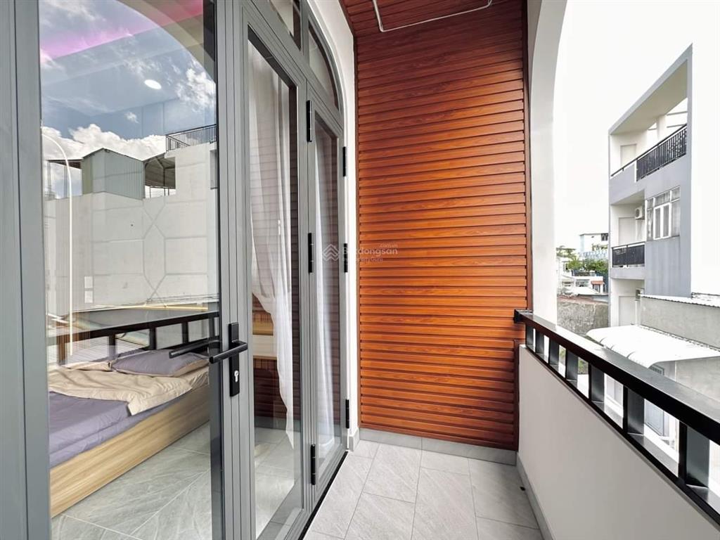 Xuất cảnh bán nhà hxh bình tiên, 4.5 x 13, 3 tầng btct, 4 pn 3 wc, nhà xây kiên cố, 2p ra tới chợ