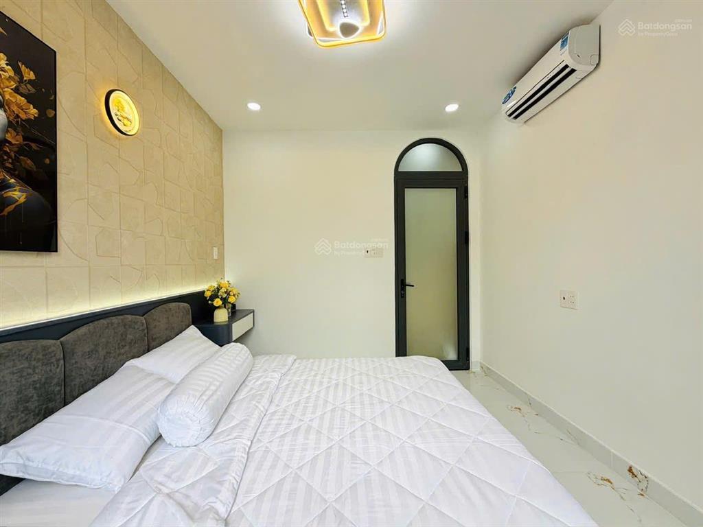 Ngộp bank bán gấp nhà mai xuân thưởng,60m2, 4 tầng btct, 4pn 4wc, gần chợ bình tây, hẽm xe hơi 5m