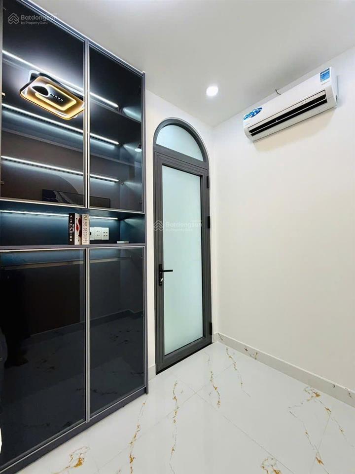 Ngộp bank bán gấp nhà mai xuân thưởng,60m2, 4 tầng btct, 4pn 4wc, gần chợ bình tây, hẽm xe hơi 5m