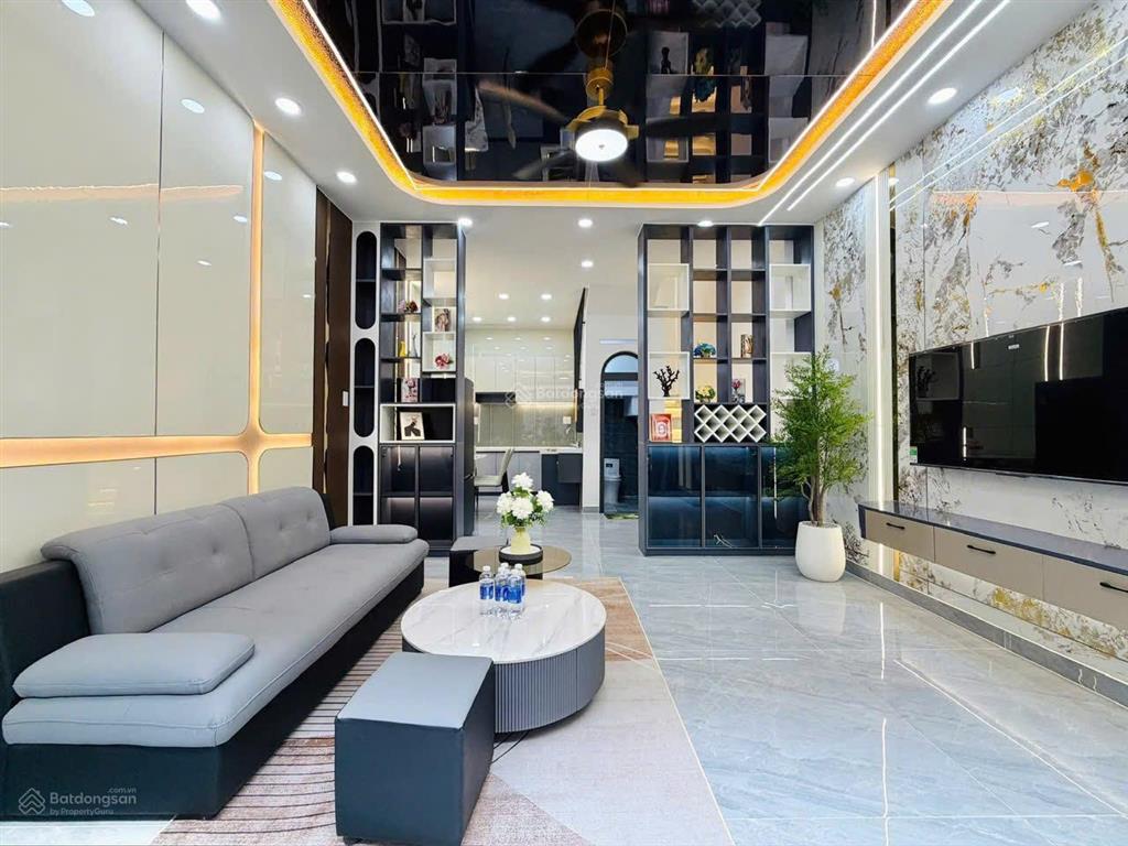 Ngộp bank bán gấp nhà mai xuân thưởng,60m2, 4 tầng btct, 4pn 4wc, gần chợ bình tây, hẽm xe hơi 5m