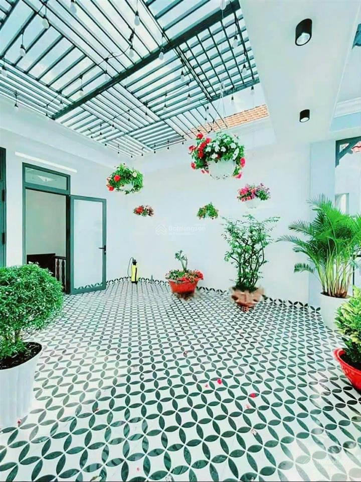 Nhà hxh văn thân, 60m², 1 lửng 2 lầu có sân thượng, 4pn, gần chợ bình tiên, chủ xây kiên cố