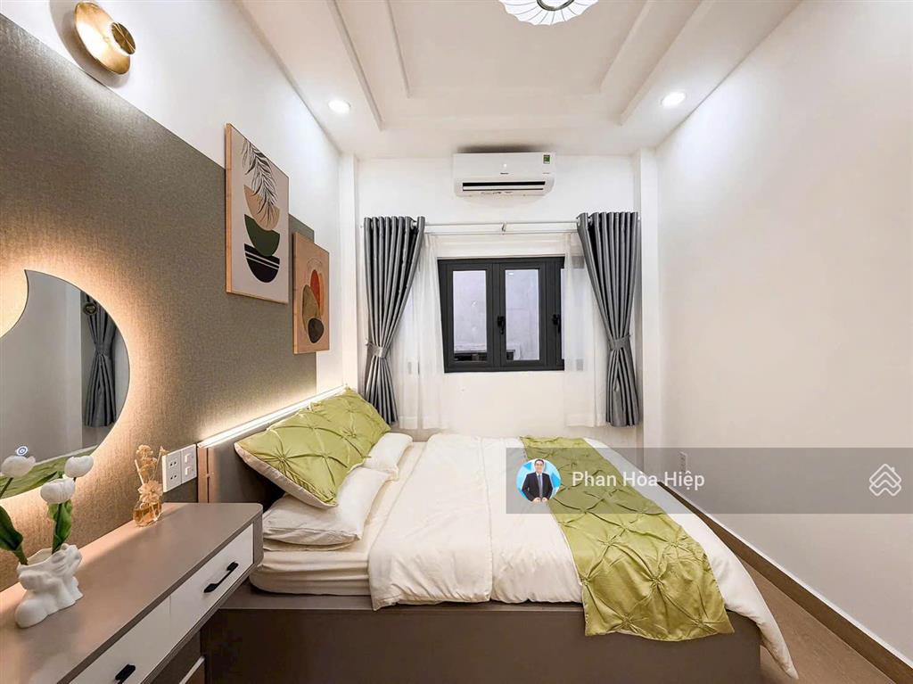 Nhà mới hxh hồng bàng, 4 x 14, 4 tầng btct, 4 pn, nội thất cao cấp, tiện kd, gần thuận kiều plaza