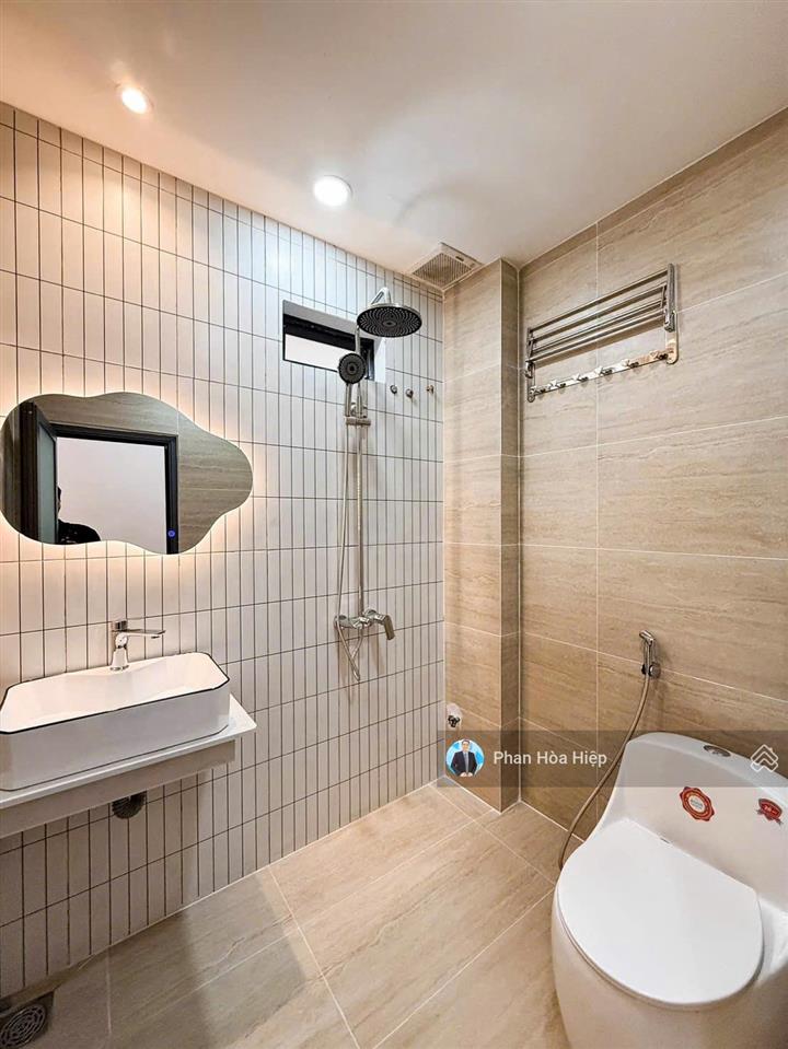 Nhà mới hxh hồng bàng, 4 x 14, 4 tầng btct, 4 pn, nội thất cao cấp, tiện kd, gần thuận kiều plaza