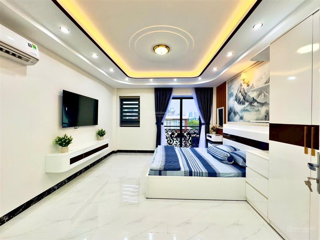Nhà mới xây phạm văn chí, 56m2, 5 tầng, 5 phòng, có sân thượng, hẻm xe tải, thông ra võ văn kiệt