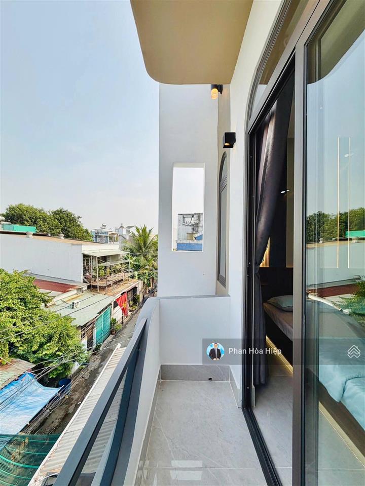 Bán gấp nhà hẻm 6m phạm phú thứ,4 x 15 , 4 tầng btct,4pn, thông ra võ văn kiệt, kế chợ bình tiên