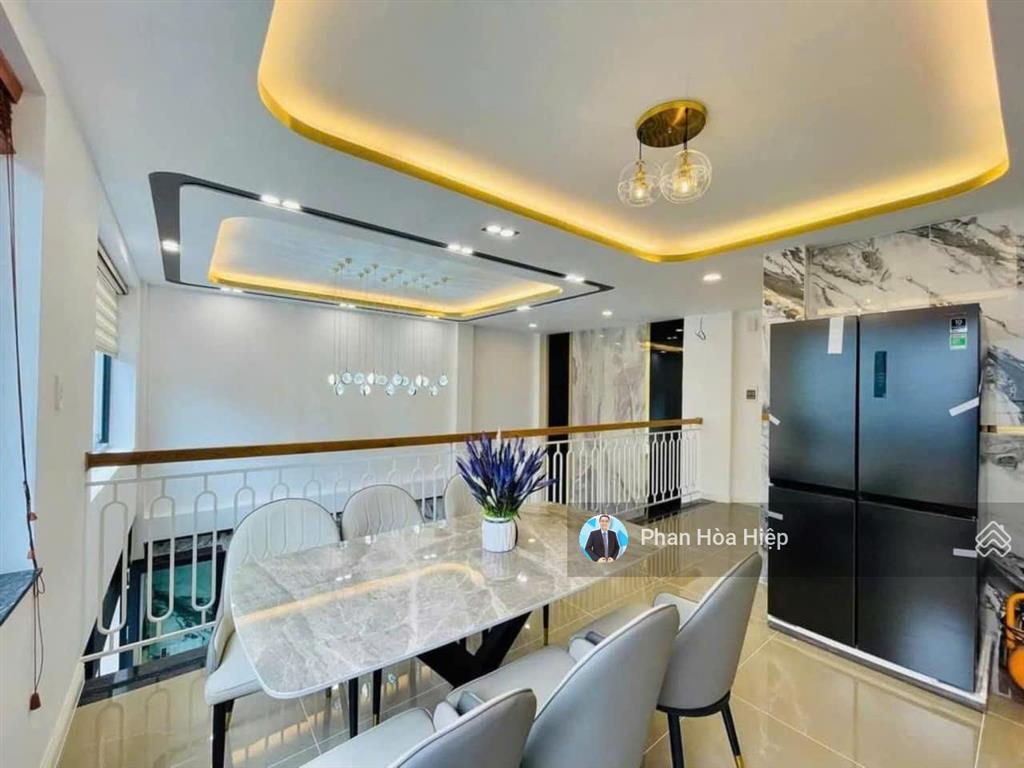Nhà kinh dương vương 80m2, ngang khủng đến 7.5m, 4 tầng, hẽm xe tải, tiện kinh doanh,gần cv phú lâm