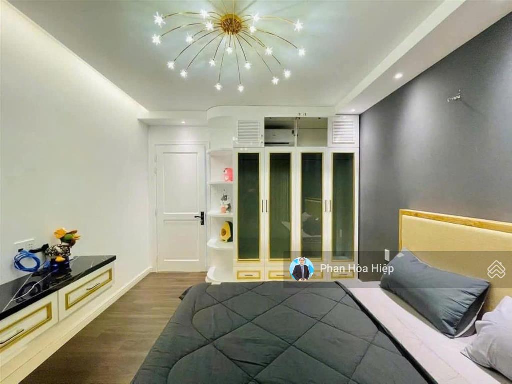 Nhà kinh dương vương 80m2, ngang khủng đến 7.5m, 4 tầng, hẽm xe tải, tiện kinh doanh,gần cv phú lâm