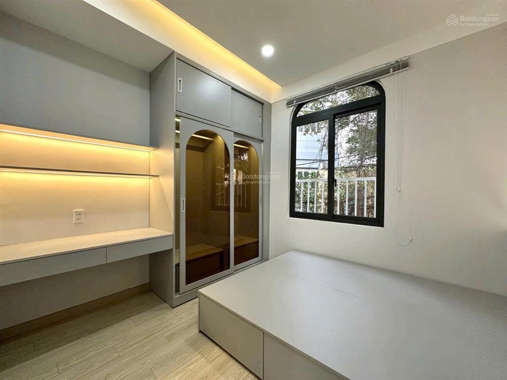 Kẹt tiền bán nhà hxh minh phụng quận 6, 48m2, 3 tầng btct, chủ xây kiên cố để ở,kế bên chợ cây gõ