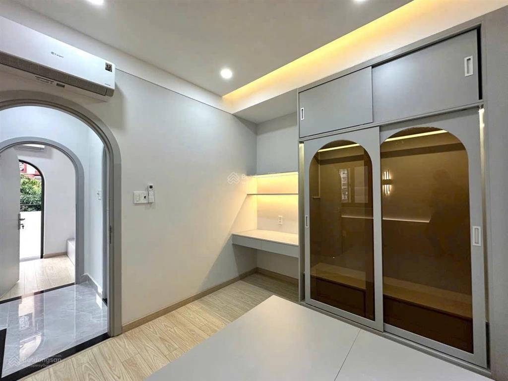 Kẹt tiền bán nhà hxh minh phụng quận 6, 48m2, 3 tầng btct, chủ xây kiên cố để ở,kế bên chợ cây gõ