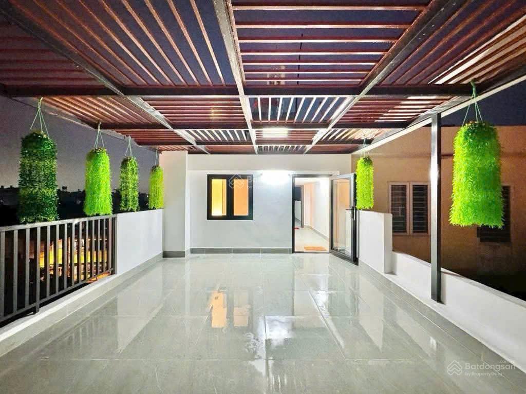 Xuất cảnh bán gấp nhà võ văn kiệt, 4 x 16, 5 tầng btct, 5 phòng, hẽm rộng 6m, kế bên siêu thị satra