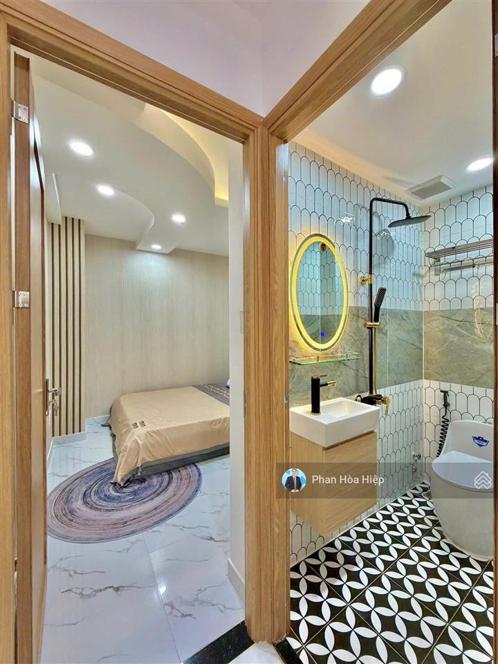 Vị trí đẹp ngay mt lò gốm, 45m2, 4 tầng btct, 4 pn 3wc, tiện kinh doanh online hoặc tạp hoá