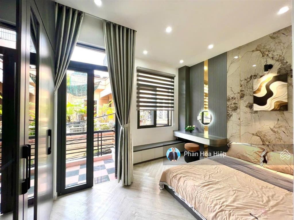 Nhà hẽm xe tãi 6m kinh dương vương, 60m2, 3 tầng , 4 pn 4wc, kế bên aeon bình tân, tiện kd đa ngành