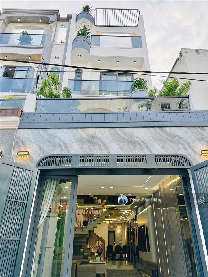 Chuyển công tác bán nhà hẽm 5m ngay gần aeon tân phú, 64m2, 4 tầng btct, 5 pn 6wc, tiện cho thuê