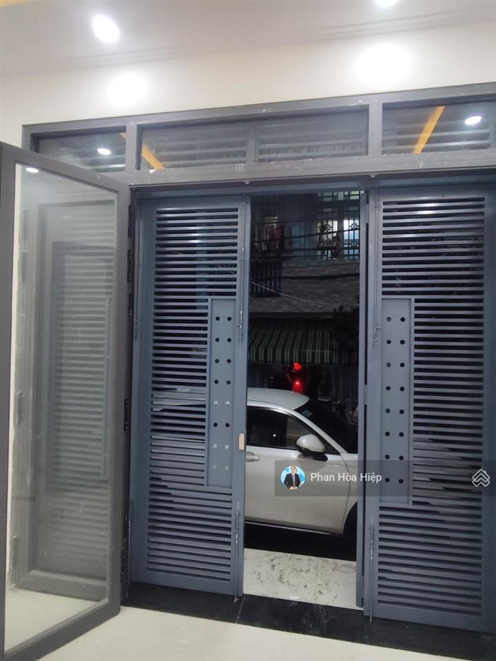 Nhà mới xây mt nội bộ khu bình phú, 40m2, 4 tầng btct 4 pn 4 wc, tiện cho thuê