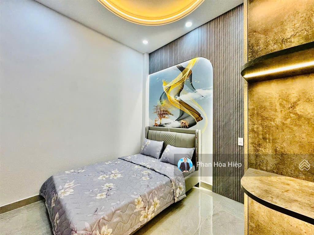 Nhà mới ngay kinh dương vương, 70m2, 3 tầng btct, 4pn, hẻm 5m gần aeon bình tân, nội thất cao cấp