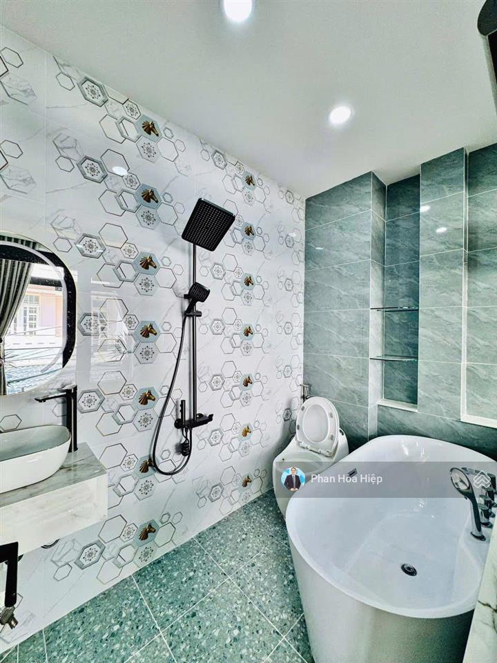 Nhà mới ngay kinh dương vương, 70m2, 3 tầng btct, 4pn, hẻm 5m gần aeon bình tân, nội thất cao cấp