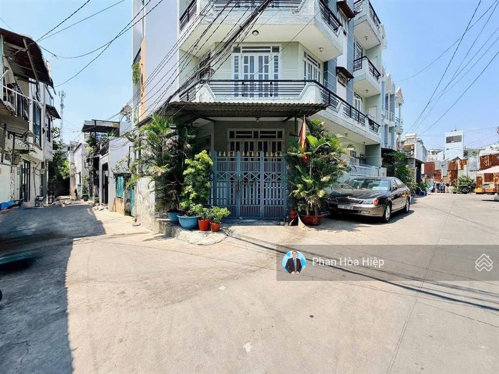 Bán gấp nhà hẻm 8m lê văn quới, 64m2, 5 tầng btct, 5pn 6wc, nội thất hiện đại, tiện mở vp cty