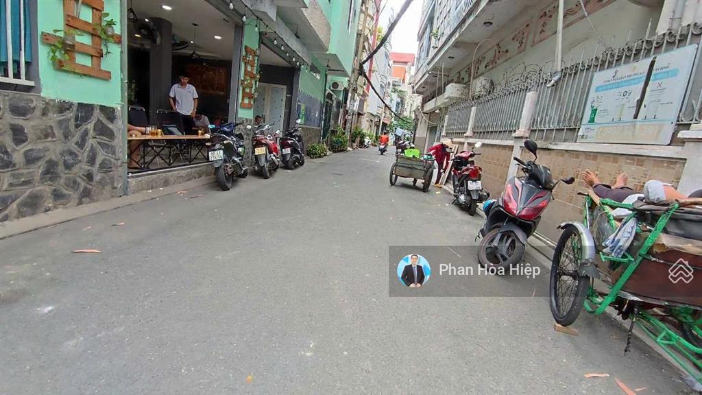 Cần bán gấp nhà tân hoà đông, 64m2, 3 tầng btct, 3pn 4wc, hẻm rộng gần ub phường phú lâm, sổ riêng