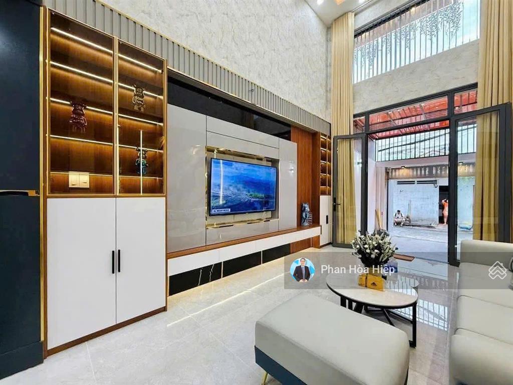 Cần bán gấp nhà tân hoà đông, 64m2, 3 tầng btct, 3pn 4wc, hẻm rộng gần ub phường phú lâm, sổ riêng