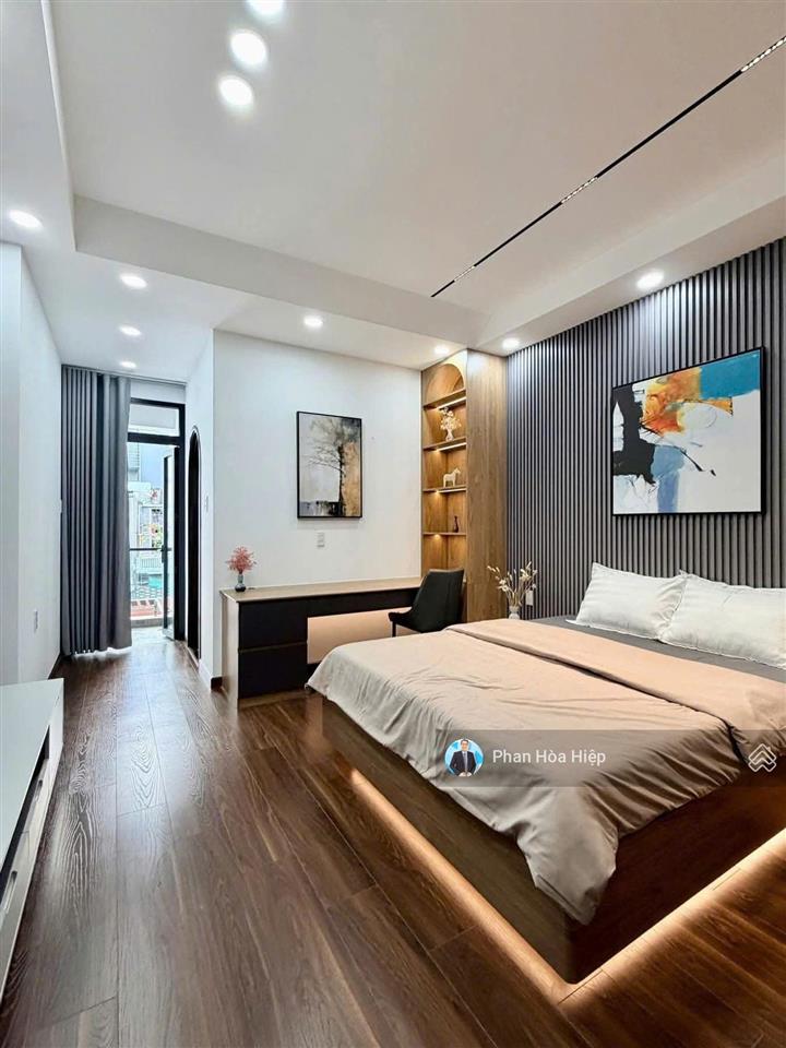 Nhà mới nở hậu gần khu tên lửa, 60m2, 4 tầng btct, 4pn, gần aeon, cách mt chỉ 50m, tiện kd đa ngành