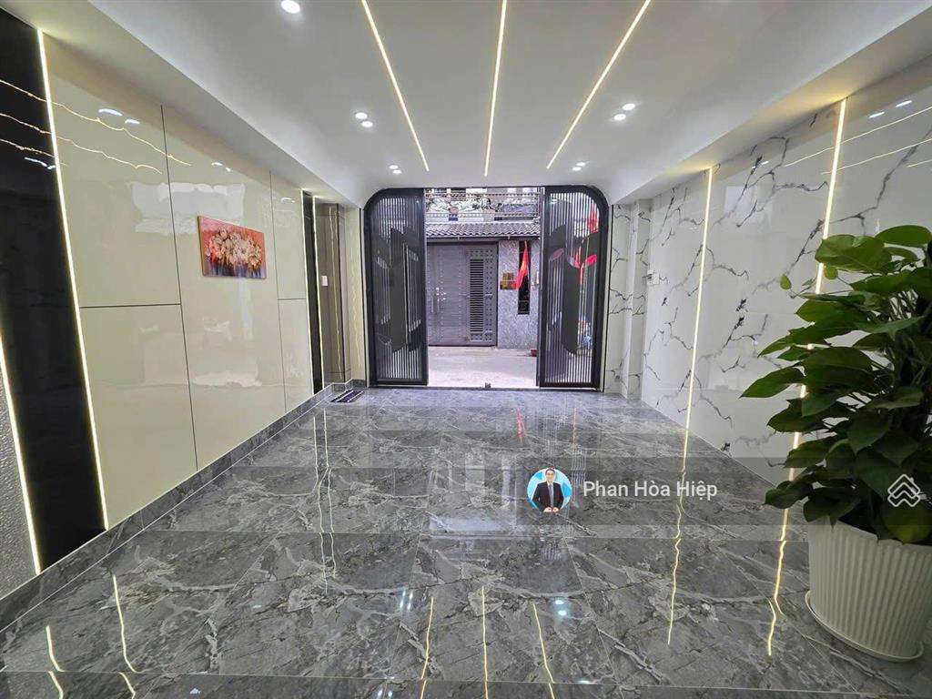 Nhà chủ tự xây phạm văn chí, 64m2, 5 tầng btct, 4pn 5wc, sân thượng, hẻm 5m gần chợ tiện cho thuê