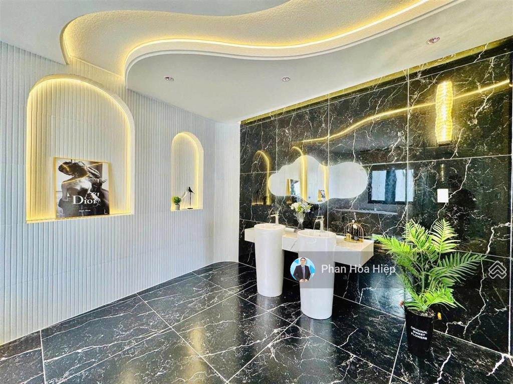 Xuất cảnh bán nhà trương phước phan, 68m2, 5 tầng btct, 5 pn, hẻm rộng 8m, tiện mở vp kinh doanh