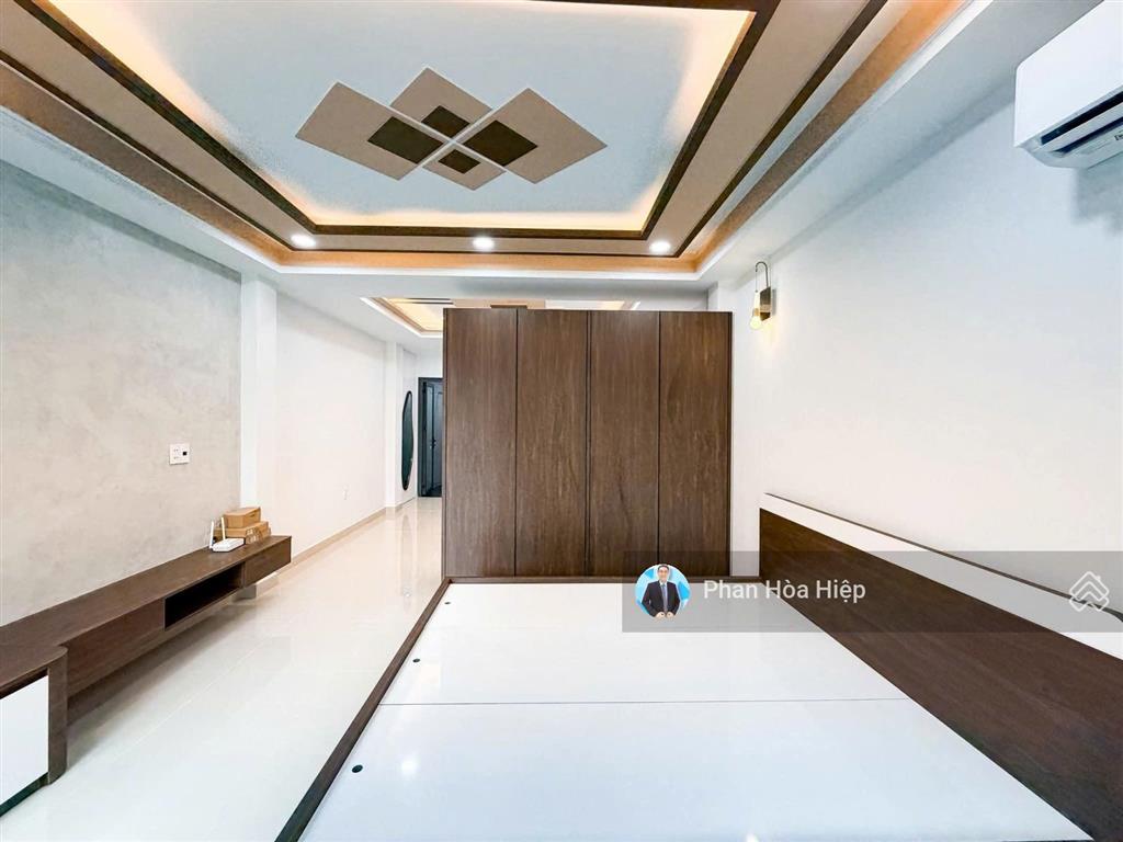 Bán nhà bùi hữu diện, 4 x 15, 4 tầng btct, 5pn, có sân thượng, kế bên cv phú lâm, sổ hồng riêng
