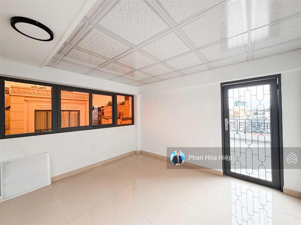 Bán nhà bùi hữu diện, 4 x 15, 4 tầng btct, 5pn, có sân thượng, kế bên cv phú lâm, sổ hồng riêng