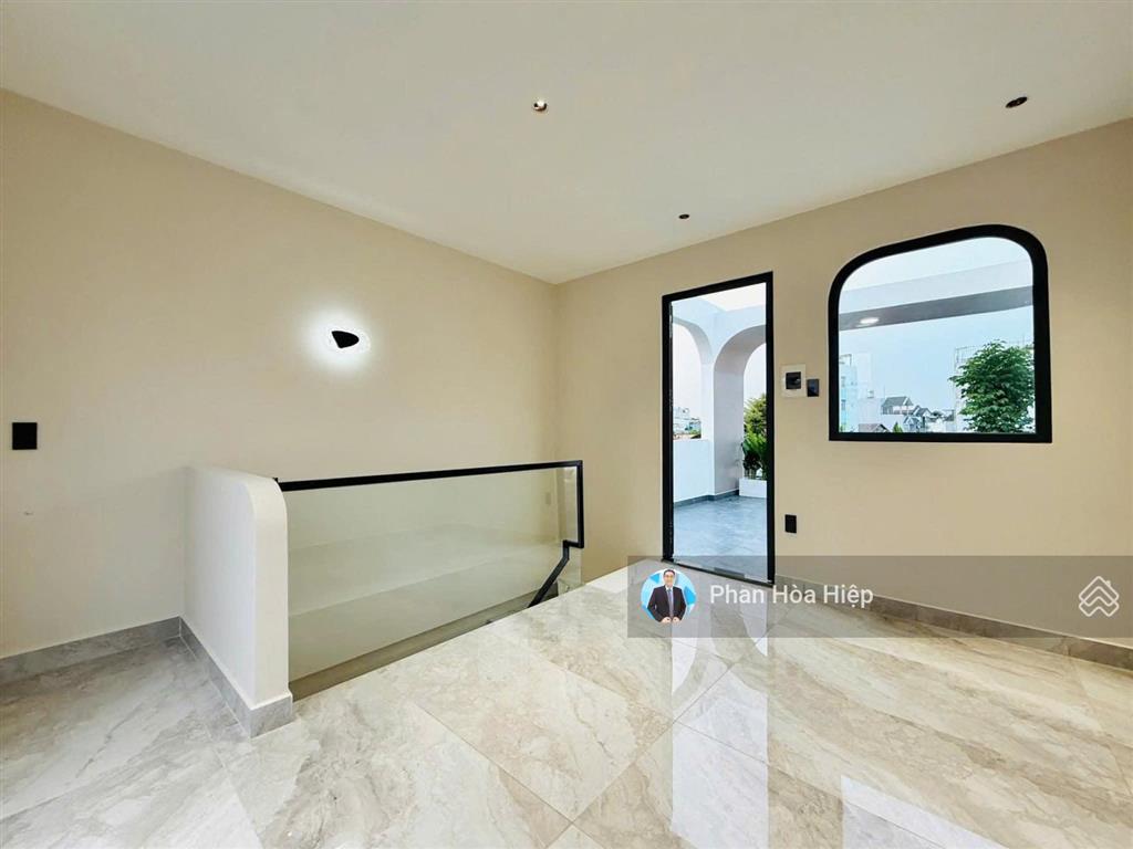 Nhà đẹp hẻm xe tải ngay lê văn quới, 60m2, 4 tầng btct, 4 pn ngay ngã 4 bốn xã, tiện về q11, q5