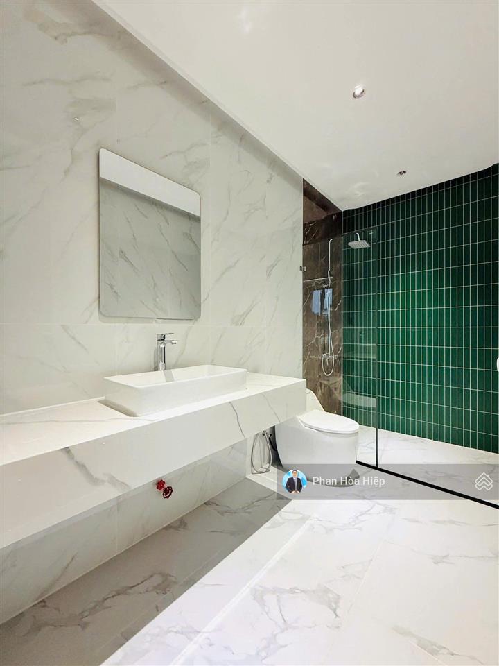 Nhà đẹp hẻm xe tải ngay lê văn quới, 60m2, 4 tầng btct, 4 pn ngay ngã 4 bốn xã, tiện về q11, q5