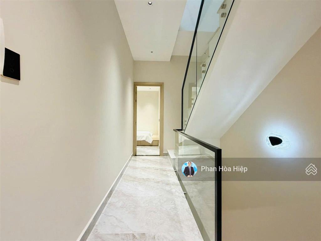 Nhà đẹp hẻm xe tải ngay lê văn quới, 60m2, 4 tầng btct, 4 pn ngay ngã 4 bốn xã, tiện về q11, q5