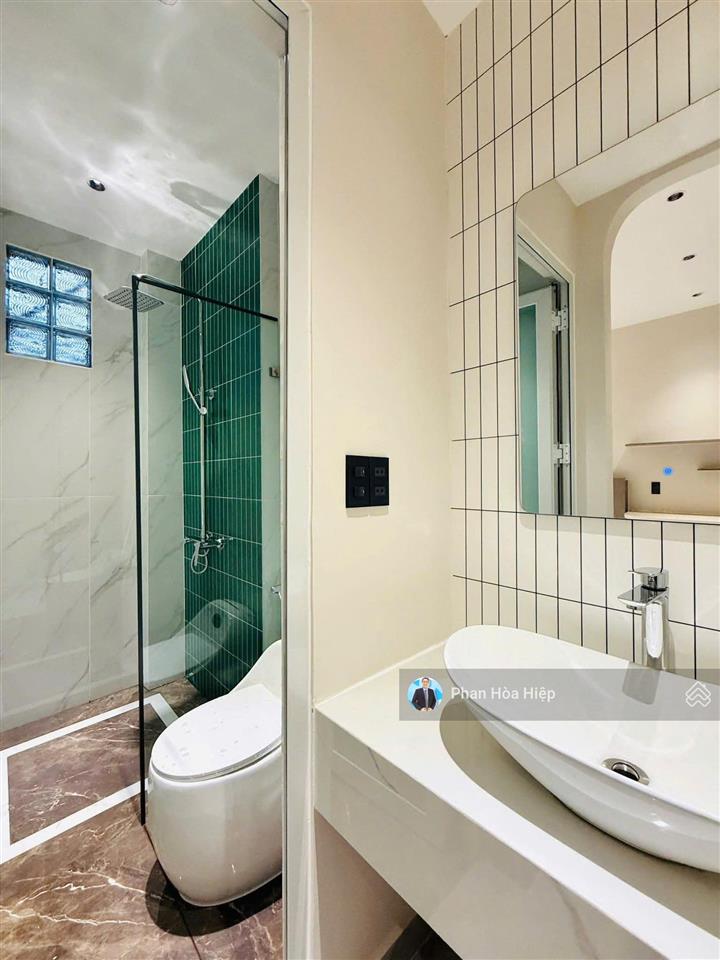 Nhà đẹp hẻm xe tải ngay lê văn quới, 60m2, 4 tầng btct, 4 pn ngay ngã 4 bốn xã, tiện về q11, q5