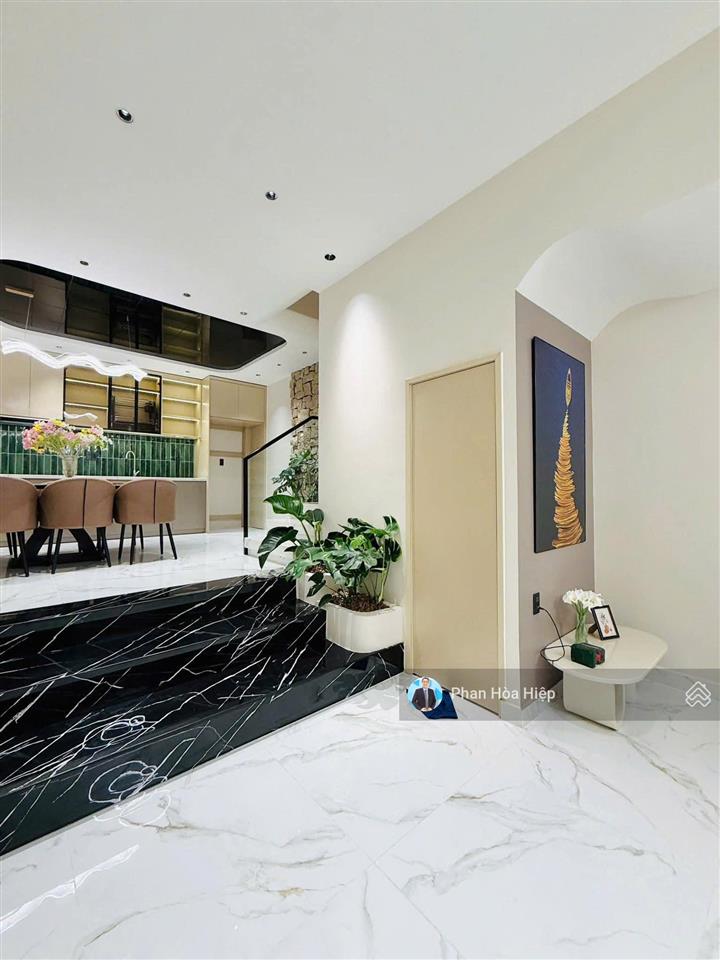 Nhà đẹp hẻm xe tải ngay lê văn quới, 60m2, 4 tầng btct, 4 pn ngay ngã 4 bốn xã, tiện về q11, q5