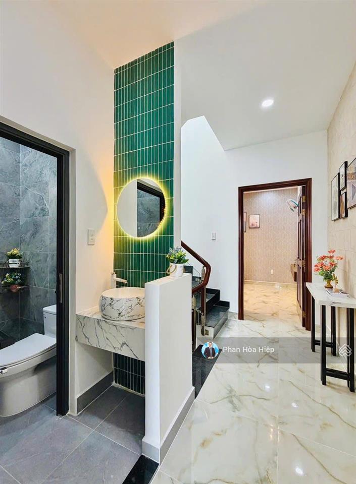Nhà hẽm xe tải 6m lò gốm, 56m2, 4 tầng đúc, 4 pn 4wc, gần võ văn kiệt, sổ vuông vức, tiện cho thuê