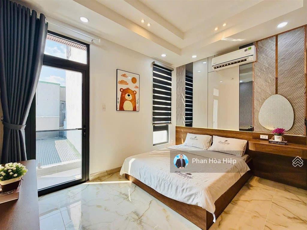 Nhà hẽm xe tải 6m lò gốm, 56m2, 4 tầng đúc, 4 pn 4wc, gần võ văn kiệt, sổ vuông vức, tiện cho thuê