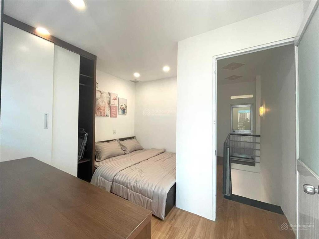 Chính chủ cần bán nhà hxh phạm văn chí 48m2, 4pn 3 wc xây ở kiên cố chắc chắn