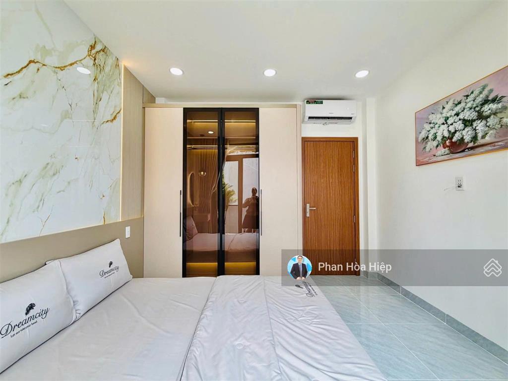 Bán gấp nhà hẻm xe hơi gia phú, 44m2, 3 tầng, 4pn, có phòng trệt, 3wc, kế bên siêu thị satra