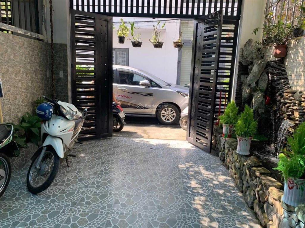 Nhà hxh hồng bàng 4 x 14m, 4 tầng btct 4 pn 3 wc, khu dân trí cao