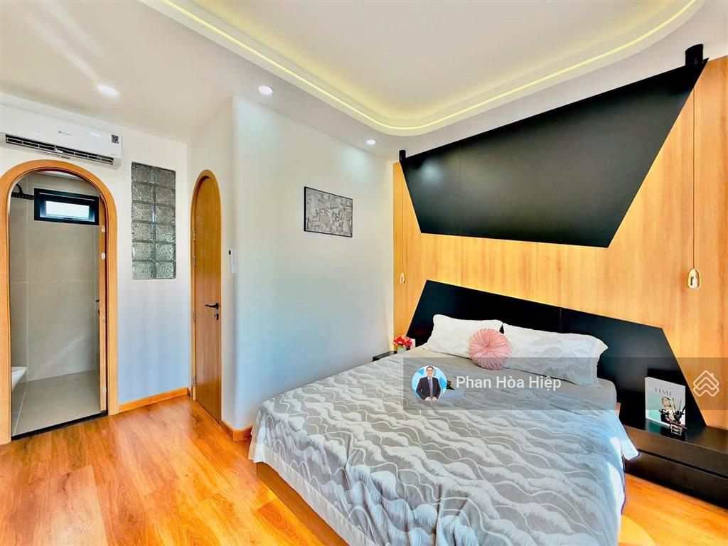 Nhà mới hẻm rộng ngay hồng bàng, 40m2, 4 tầng, 3pn 3wc, khu dân trí giáp quận 5 tiện về trung tâm