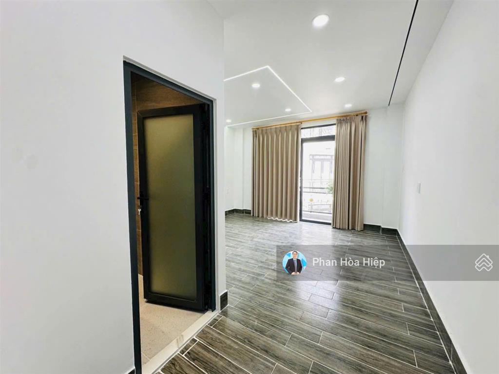Bán nhà 5 tầng ngay lê văn quới, 63m2, 5pn 5wc, nội thất cao cấp, hẻm rộng 5m giáp quận 6