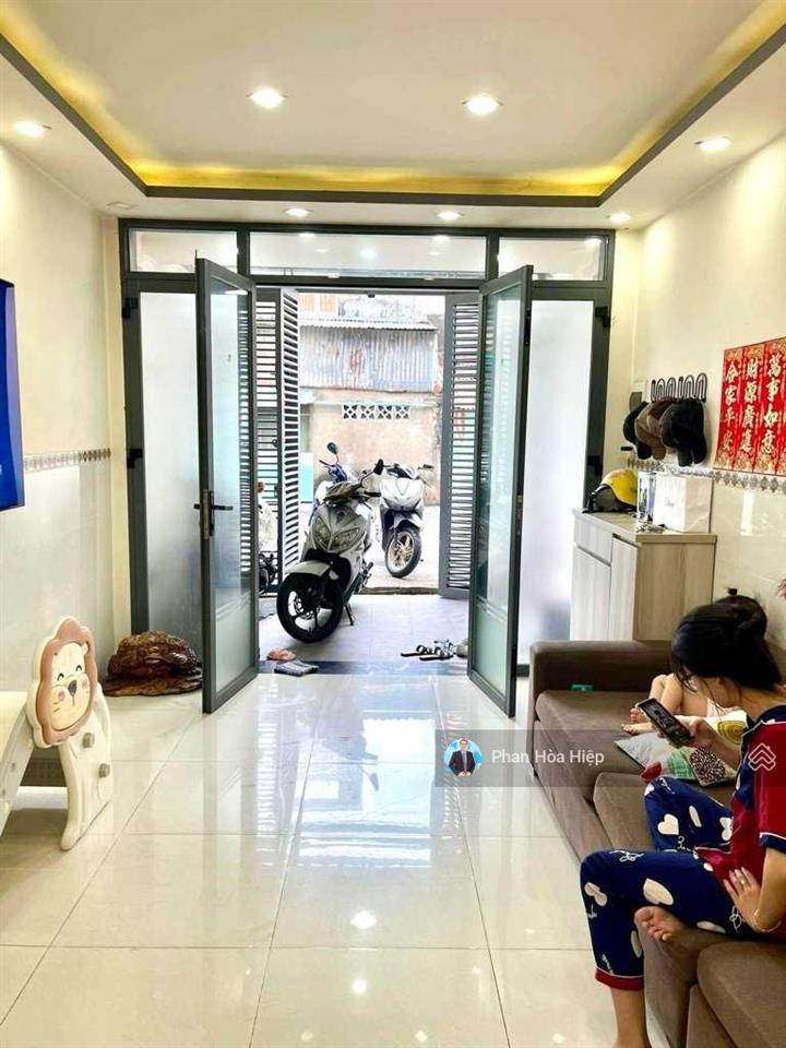 Gấp bán nhà bến phú lâm 54m2 3 tầng btct, 3 phòng ngủ, tiện kinh doanh đa ngành nghề